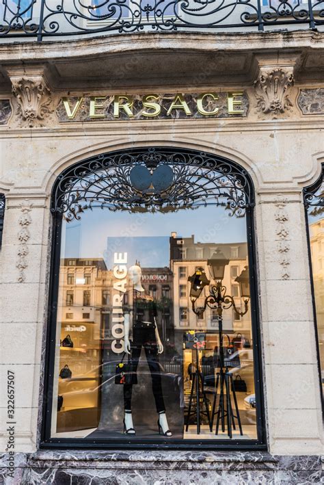 versace belgium.